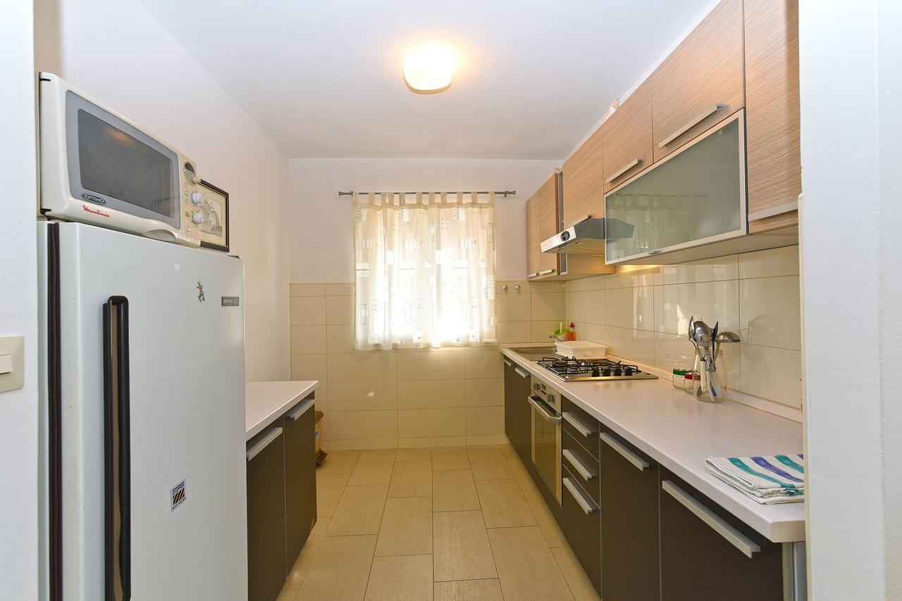 Apartment Monfiorenzo 1551 Ровінь Екстер'єр фото